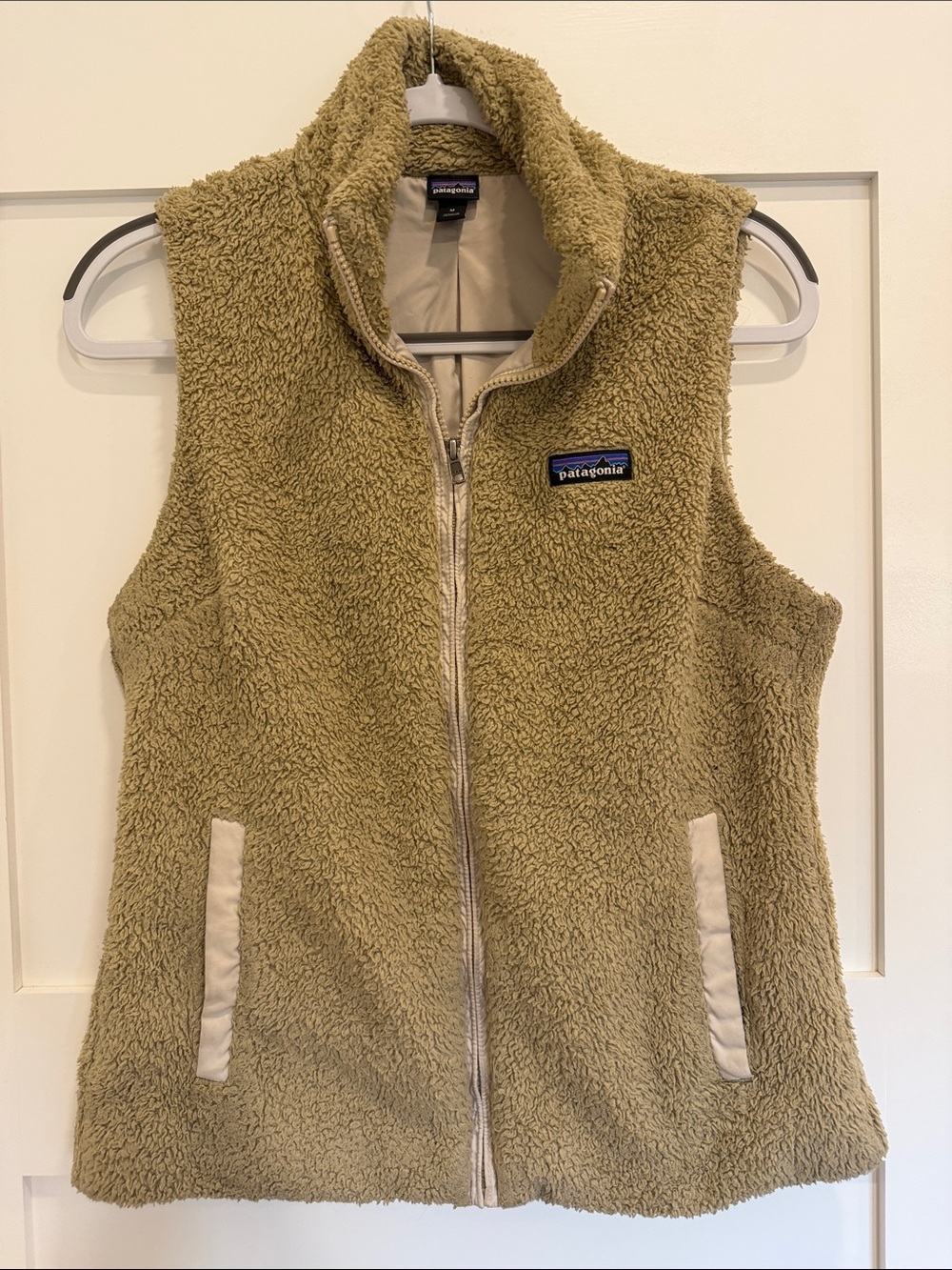 Patagonia Los Gatos Fleece Vest Women’s M Tan Khaki Sherpa Full Zip
